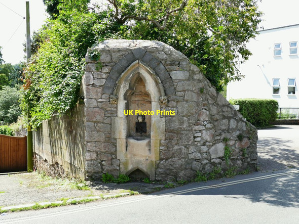 Photo 6"x4" Drinking Fountain, Old Town Street, Dawlish Dawlish c2021