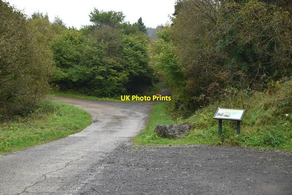 Photo 6"x4" Small car park near Pollnagollum Cave Boho c2021