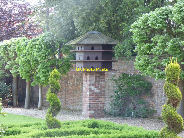Photo 6"x4" Dovecote at Arley Upper Arley c2018