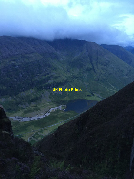 Photo 6"x4" Steep gully below Aonach Eagach Aonach Eagach\/NN1558 c2021