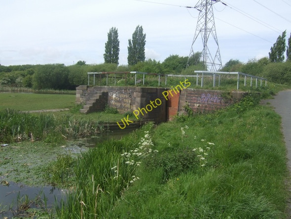 Photo 6"x4" Disused Lock on the Wyrley Branch - Wyrley & Essington Canal Bloxwich c2009