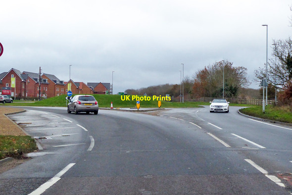 Photo 6"x4" Roundabout on A43 Kettering Road Moulton\/SP7866 c2021