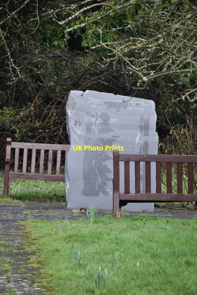 Photo 6"x4" Civilian War memorial, Crockham Hill Crockham Hill c2021
