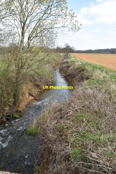 Photo 6"x4" River Rother Witherenden Hill c2021