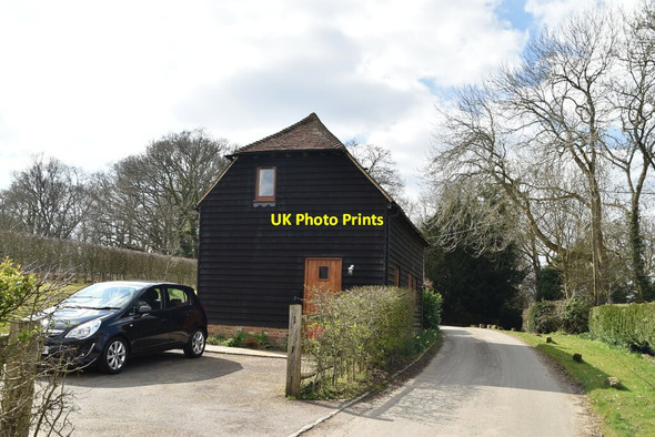 Photo 6"x4" Barn, Turk's Farm Witherenden Hill c2021