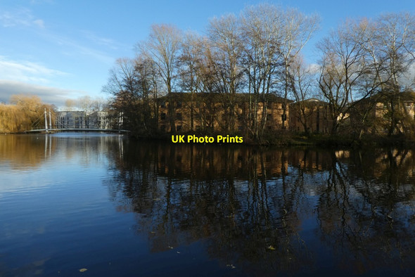 Photo 6"x4" James College and lake York\/SE5951 c2021