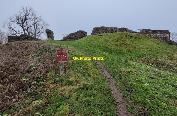 Photo 6"x4" The ruins of Dolforwyn Castle Ffridd\/SO1595 c2021