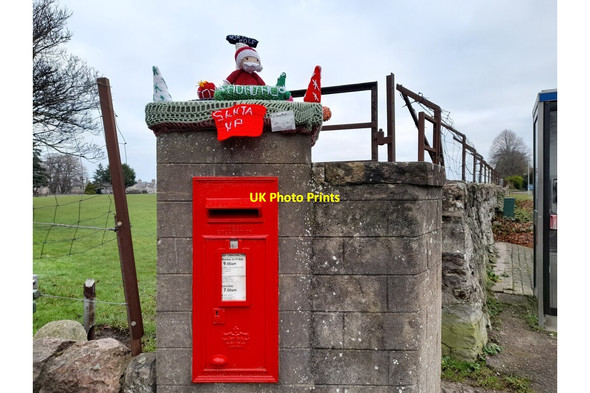 Photo 6"x4" Postbox at Fraser Park, Nairn Nairn c2021