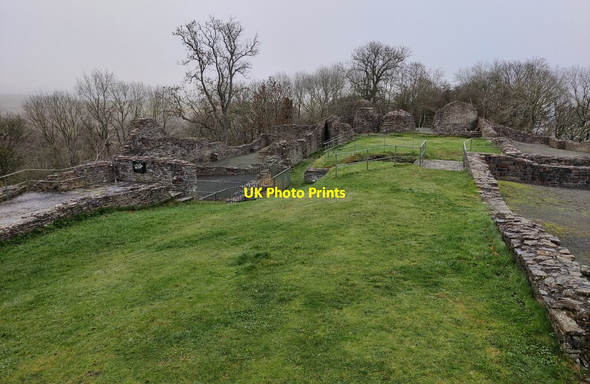 Photo 6"x4" The ruins of Dolforwyn Castle Ffridd\/SO1595 c2021