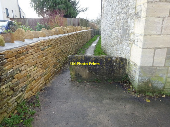 Photo 6"x4" Stone Stile, Minchinhampton Bubblewell c2021