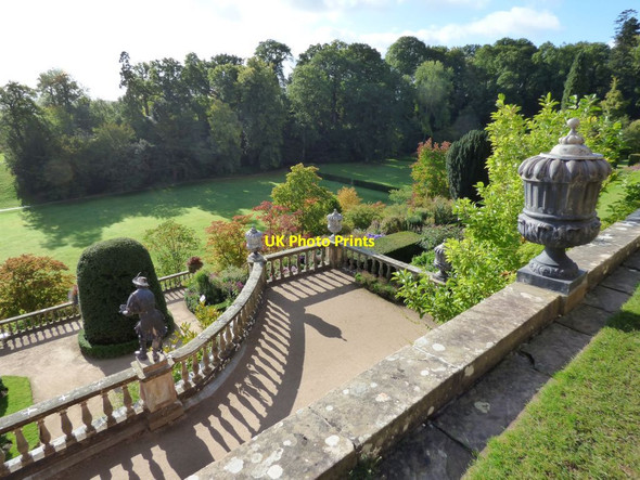 Photo 6"x4" Looking down at the area in front of the Aviary Welshpool\/Y Trallwng c2016