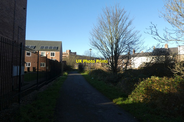 Photo 6"x4" Cycle path near Sandringham Court York\/SE5951 c2022