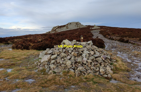 Photo 6"x4" Cairn on the Stiperstones Bo c2022