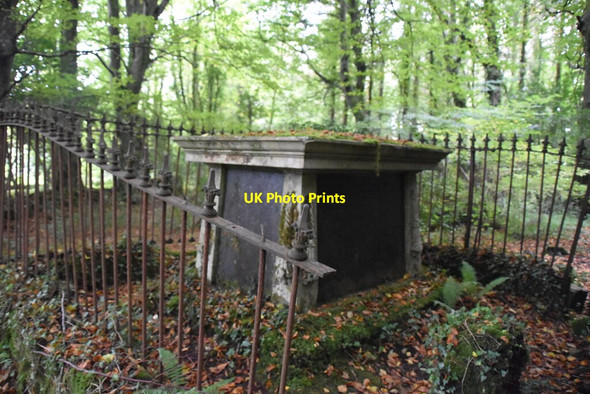 Photo 6"x4" Chest tomb, Caldwell ruined church Belleek c2021