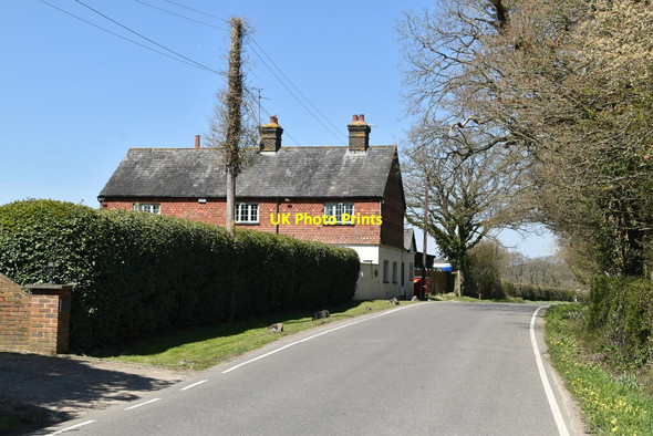 Photo 6"x4" Brickhouse Lane Newchapel\/TQ3642 c2021