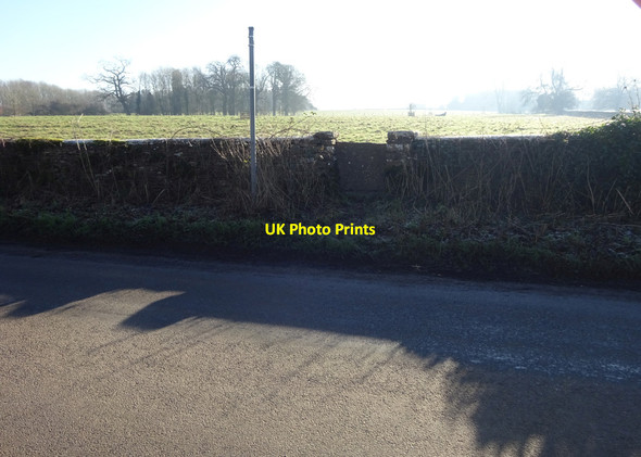 Photo 6"x4" Stone Stile, Harnhill Ampney Crucis c2022