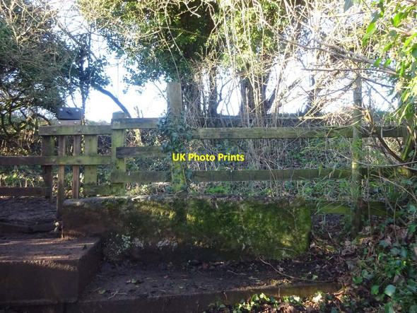 Photo 6"x4" Stone Stile, Horsley\/Nailsworth Nailsworth c2022