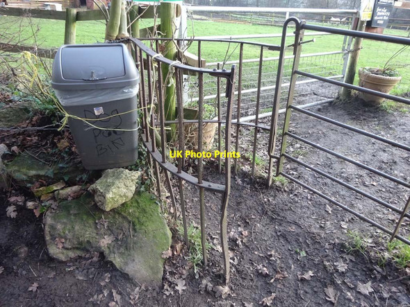 Photo 6"x4" Stone Stile, Nailsworth Nailsworth c2022