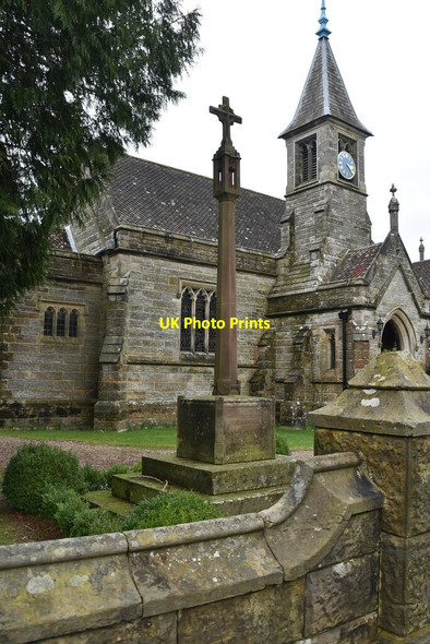Photo 6"x4" Holy Trinity Church Eridge Green c2021