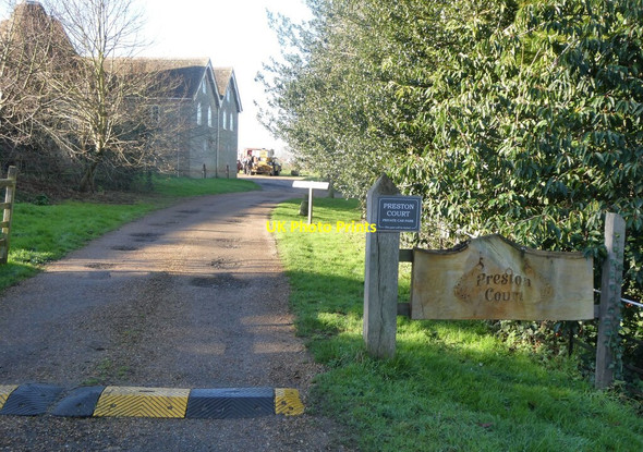 Photo 6"x4" Entrance to Preston Court Farm Elmstone\/TR2560 c2022