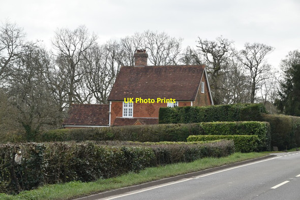 Photo 6"x4" Ponds House Hurst Green\/TQ7327 c2021