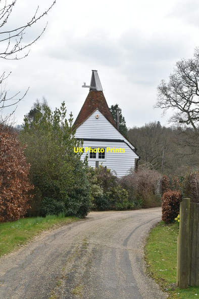 Photo 6"x4" Bexhurst Oast Hurst Green\/TQ7327 c2021