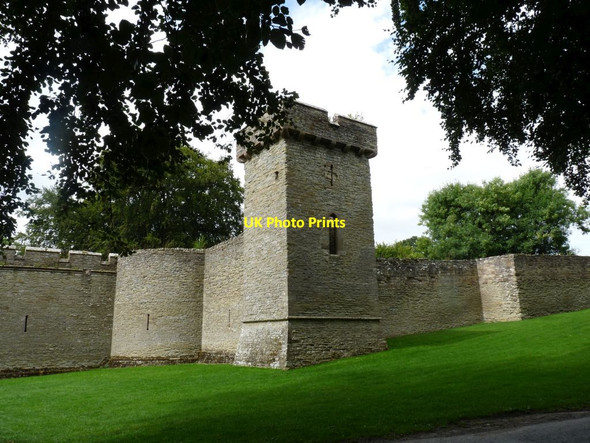 Photo 6"x4" Part of the entrance to Croft Castle Croft\/SO4565 c2013