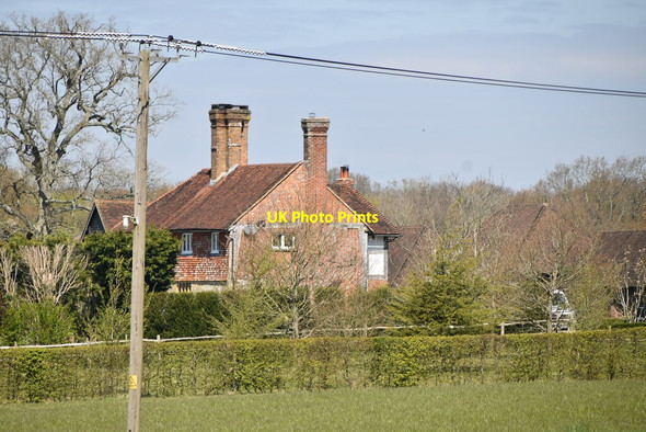 Photo 6"x4" Pound Farmhouse Furner's Green c2021