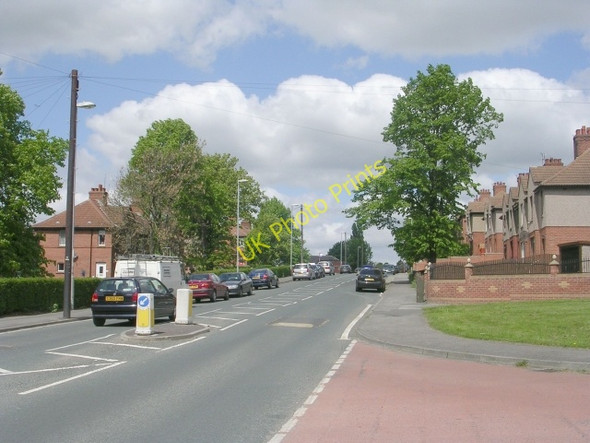 Photo 6"x4" Ravenshouse Road - viewed from Burgh Mill Lane Dewsbury c2009