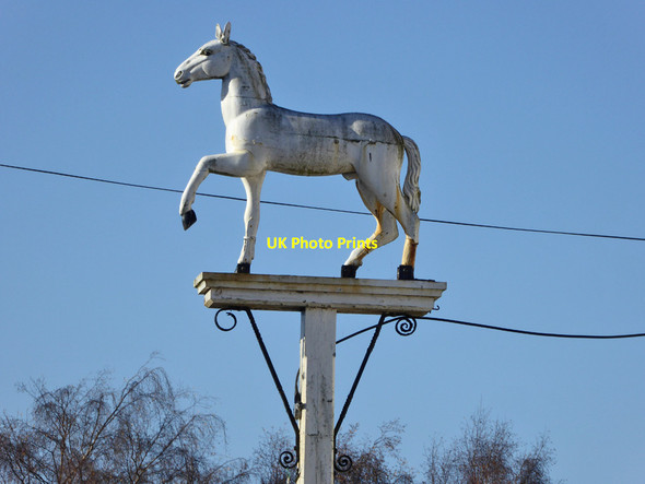 Photo 6"x4" Inn sign, White Horse, Tattingstone White Horse Tattingstone White Horse c2017
