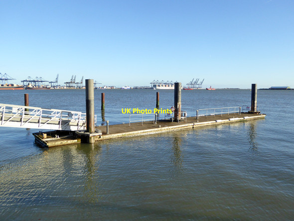 Photo 6"x4" Landing stage, Shotley Marina Harwich c2017