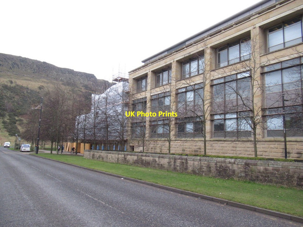 Photo 6"x4" Holyrood Gait Edinburgh c2022 P1