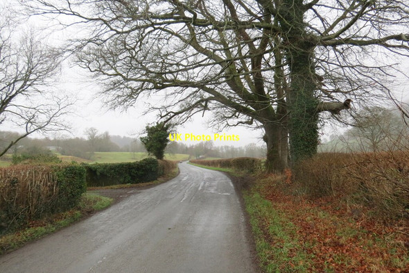 Photo 6"x4" Heol ger Aber Ogwrn \/ A road near Aber Ogwrn Llandovery\/Llanymddyfri c2022