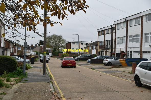 Photo 6"x4" Robinia Close Chigwell c2021