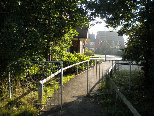 Photo 6"x4" Footpath to Hawthorn Road, Brixworth Brixworth c2021