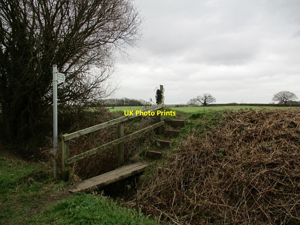 Photo 6"x4" The beginning of a footpath from Syerston to Sibthorpe Syerston c2022