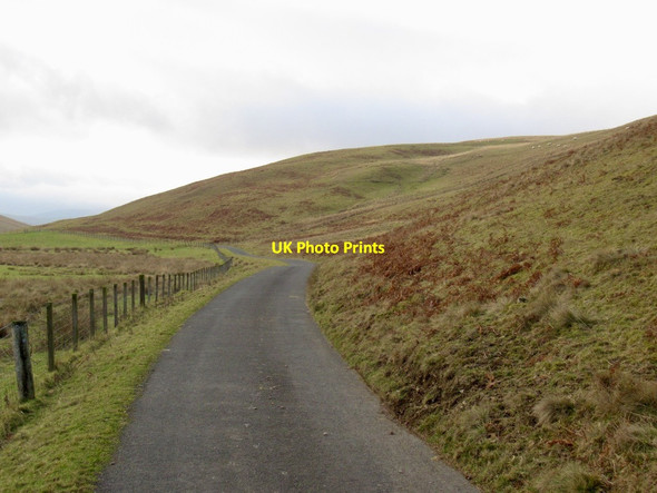 Photo 6"x4" Road beside the Midlock Water Midlock c2022