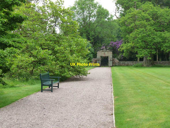 Photo 6"x4" Path to the  Arch Hodnet c2014