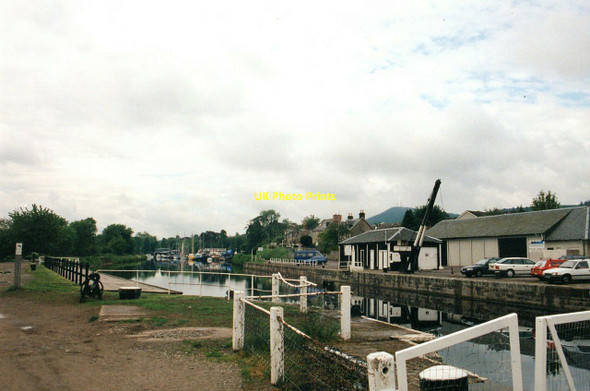 Photo 6"x4" Muirtown Locks, upper wharf, 1998 Inverness c1998