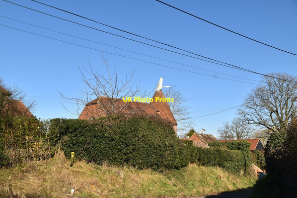 Photo 6"x4" Smalls Farm Oast Capel Cross c2021