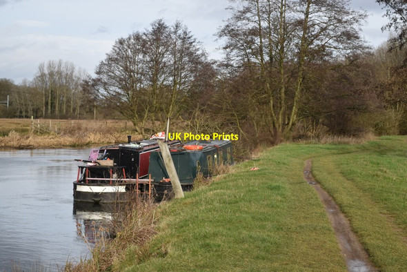 Photo 6"x4" Moored narrowboats below Ufton Bridge Ufton Green c2022