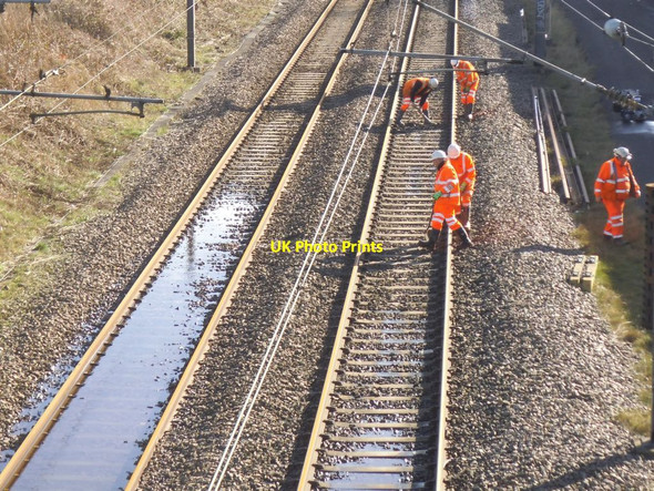 Photo 6"x4" Railway workers near Kirkstall Bridge Sandford\/SE2535 c2022