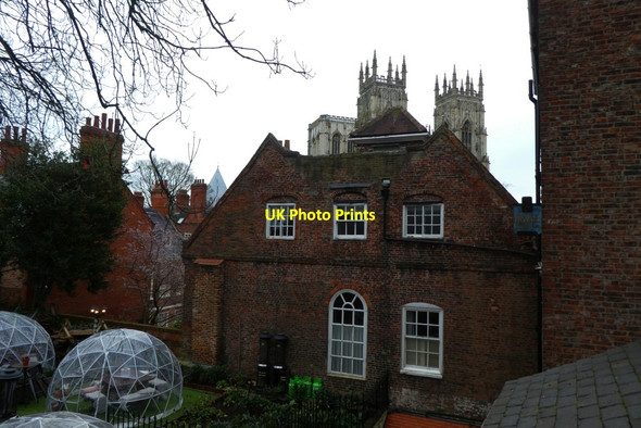 Photo 6"x4" Lamb & Lion and Minster York\/SE5951 c2022