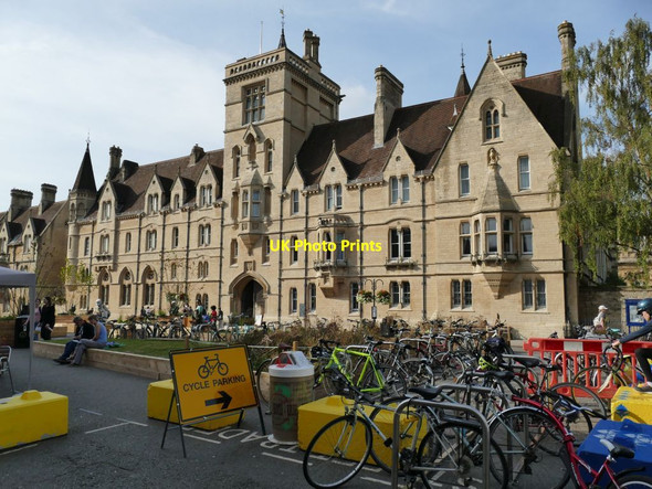 Photo 6"x4" Cycle parking on Broad Street Oxford\/SP5106 c2021