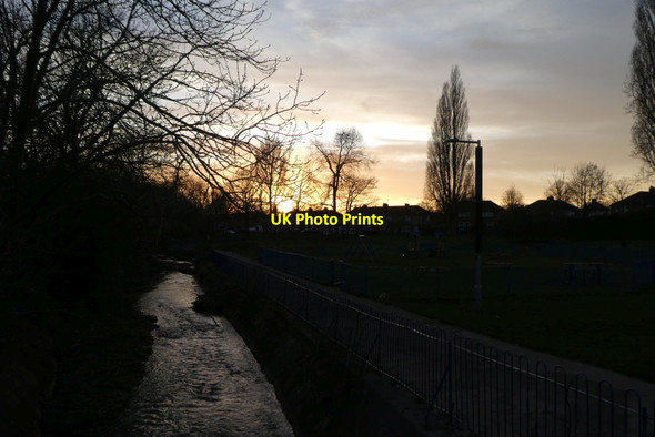 Photo 6"x4" Osbaldwick Beck in Hull Road Park Heslington c2022