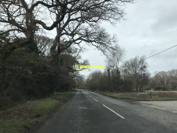 Photo 6"x4" On B3058 near Wootton Ossemsley c2022