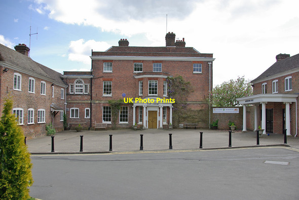 Photo 6"x4" East Court, East Grinstead, west aspect East Grinstead c2009