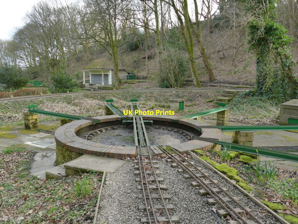 Photo 6"x4" Northcliffe Park: railway turntable Shipley\/SE1437 c2022