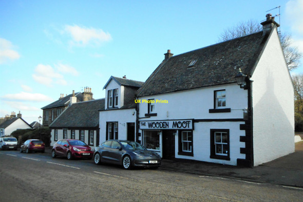 Photo 6"x4" The Wooden Moot Eaglesham c2022