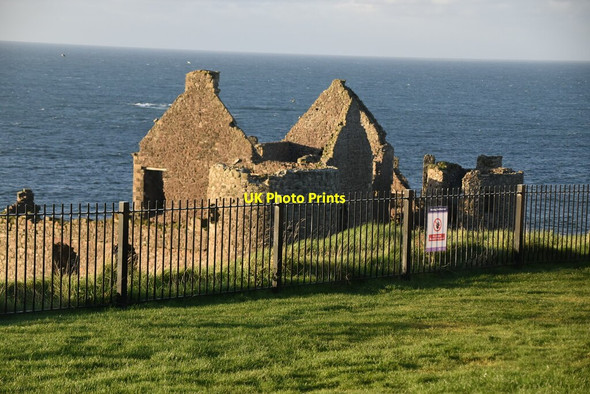 Photo 6"x4" Dunluce Castle Portballintrae c2021